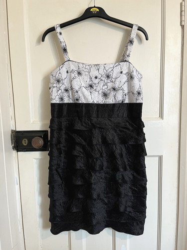 Richards dress ruffle - richards,