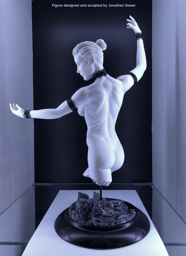 Erotic female torso art statue - torso,