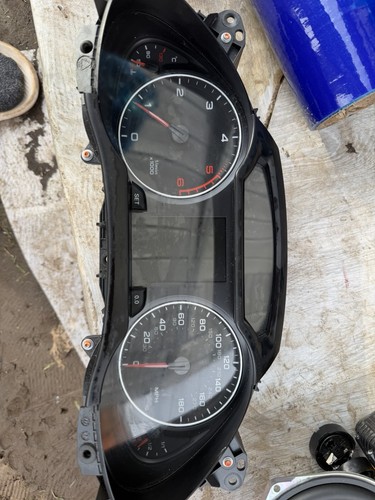 Audi instrument cluster - b8,