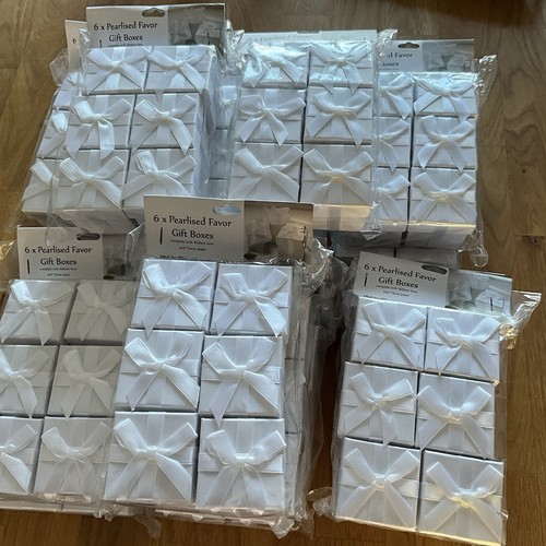 White - boxes, 6)