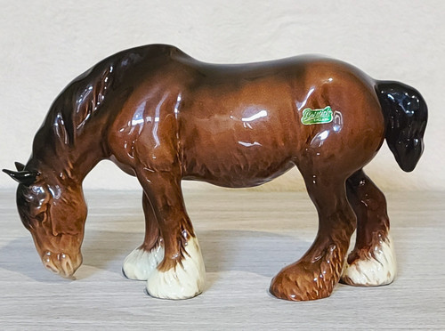 Beswick large grazing shire - large,