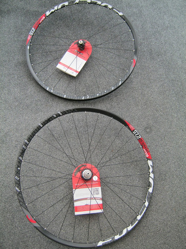 Fulcrum red power - red, 27.5"