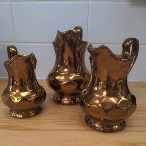 Set gold wade lustre - of, jugs