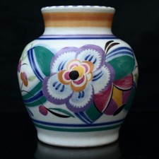 Early Poole Vase V Pattern by