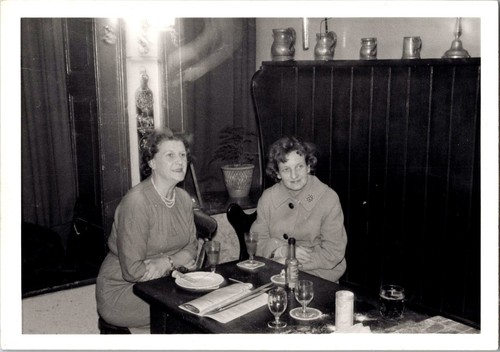 Old photo women pub - b&w, bar
