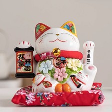 Chinese Lucky Cat Maneki Neko