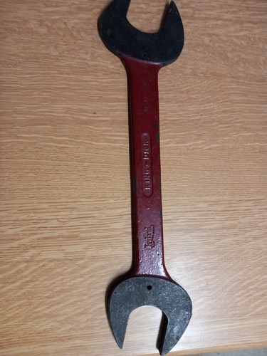 Vintage leyland 39857 spanner - vintage,