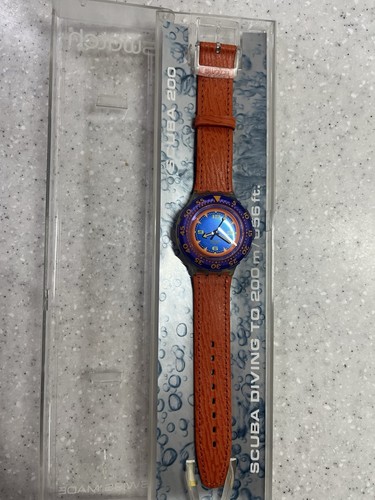 Swatch scuba red island 1992 - scuba,
