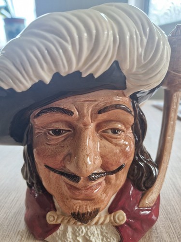 Royal doulton high toby - royal, jug