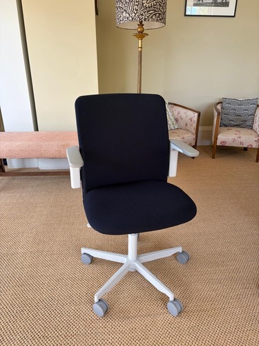 Humanscale path task office - humanscale,
