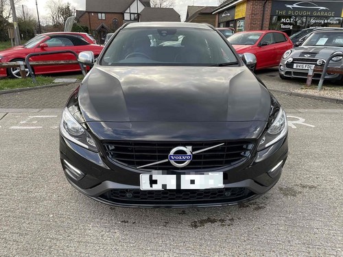 Breaking volvo v60 design - volvo,
