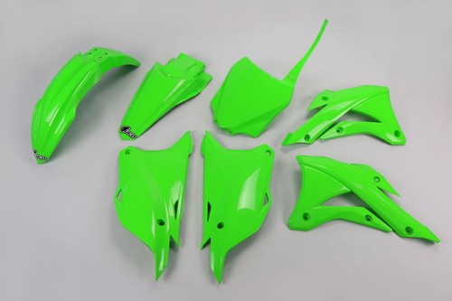 Ufo plast kit - ufo, plastics