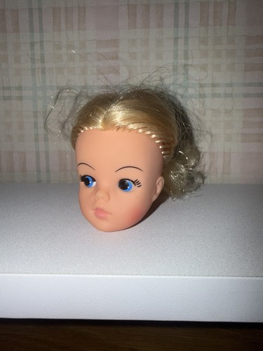 Vintage pedigree sindy doll - vintage,