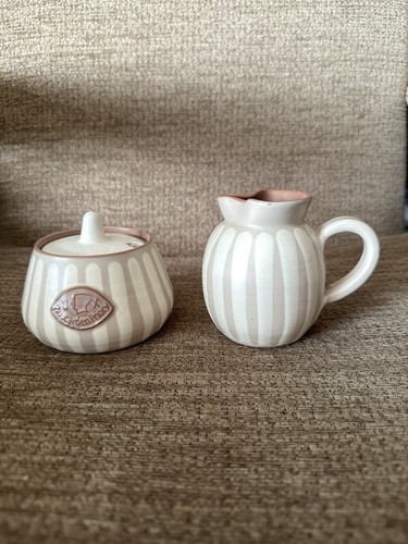 Prinknash pottery piece - pottery,