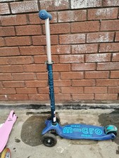 Micro Maxi Navy Blue Scooter