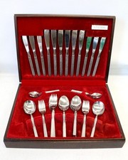 ONEIDA 44pcs 18/8 Stainless