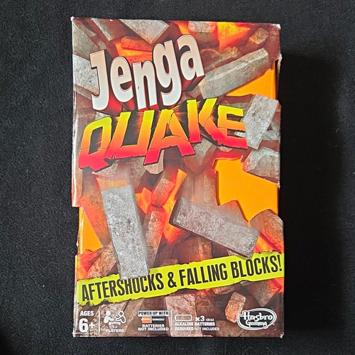 Hasbro jenga quake electronic - jenga,