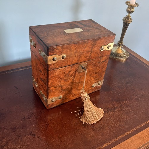 Fine quality antique burr - a,