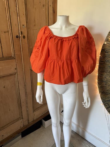 Zara orange embroidered puff - zara,