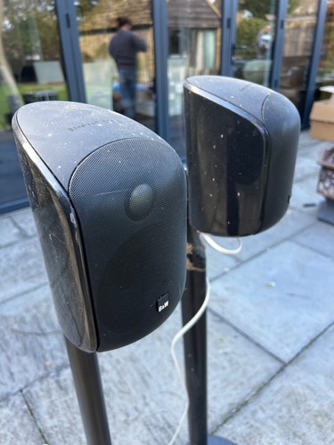 Bowers and wilkins speakers