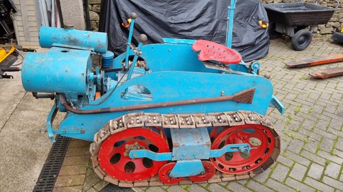 Ransomes vintage crawler - ,