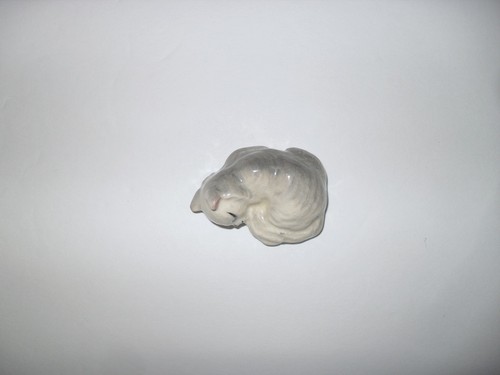 Vintage hagen renaker sleeping - hagen,