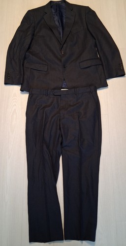 Magee nice suit - t2,
