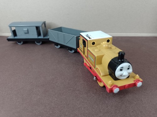 Stepney train trucks tomy - &,