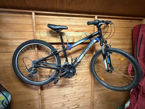 Specialized teen mountain bike - teen,
