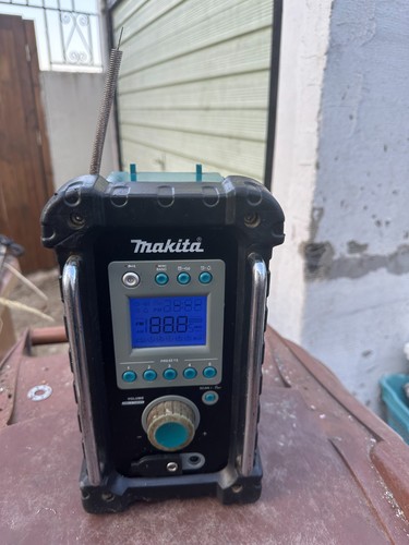 Makita bmr100 18v job - 18v,