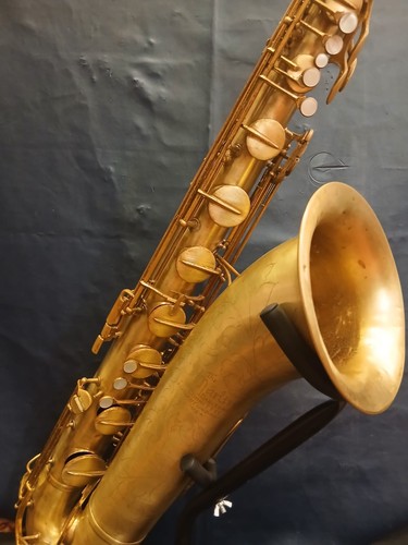 Martin baritone saxophone - martin,