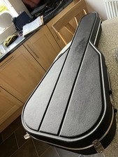 Hiscox Liteflite Standard Electric Guitar Hard Case – Red Plush Interior – Black