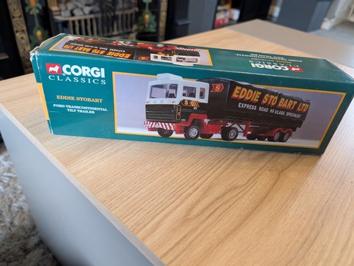 Vintage 1997 corgi - vintage,