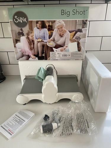 Sizzix big shot die - sizzix,