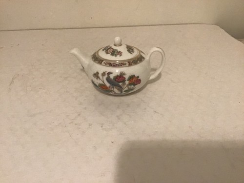 Wedgwood kutani crane - wedgwood,