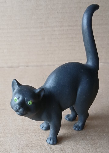 Wedgwood cat black basalt - black,