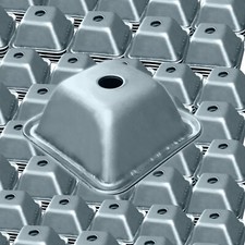 100x stillage pallet stacking