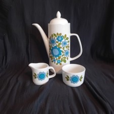 J G Meakin Studio Set.Topic Pattern 6 Cups,Saucers,Coffee Pot,creamer.suger Bowl