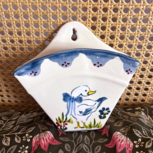 Ceramic wall mounted pocket - ceramic,