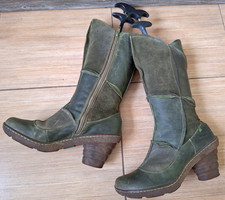 Women's EL Naturalista  766