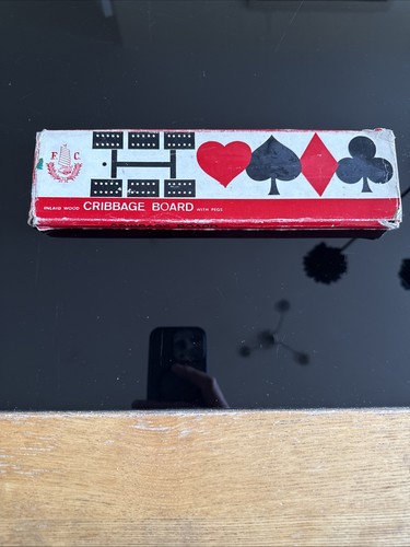 Vintage inlaid wooden cribbage - inlaid,
