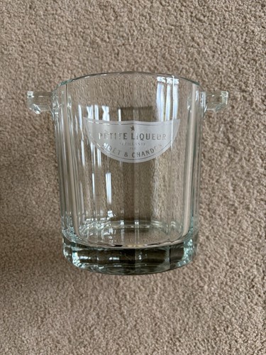 Moet chandon glass - &,
