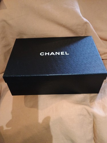 Empty chanel box - box,