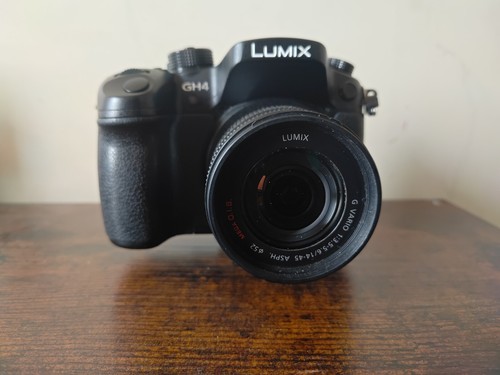 Panasonic lumix gh4 - panasonic,