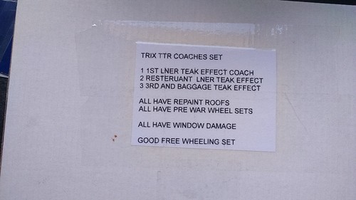 Trix twin lner teak coach - twin,