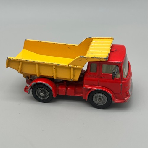 Corgi toys 494 bedford - bedford, tipper