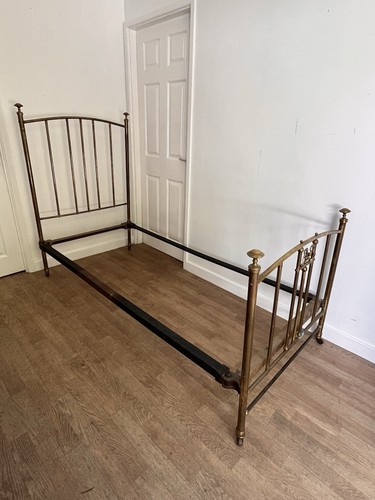 Very pretty antique victorian - very,