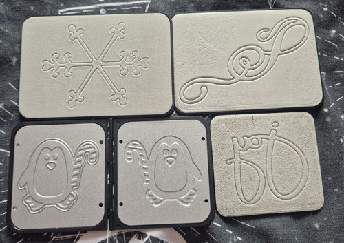 Xmas sizzix sizzlits cutting - sizzix,