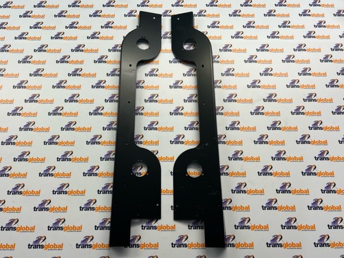 Rear quarter left right - left, hand