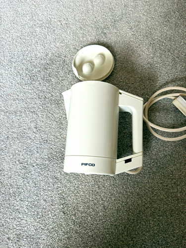 Pifco white modern travel - white,